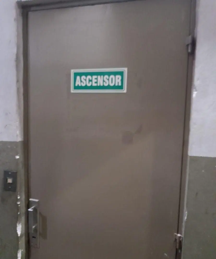 VENTA COCHERA - San Isidro NUEVO PRECIO!! 3