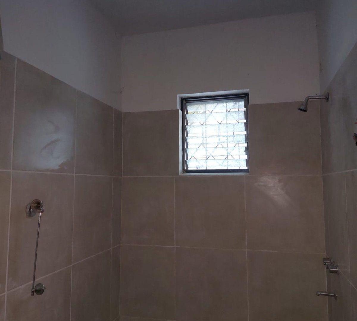 Foto de VENTA 2 CASAS INDEPENDIENTES MISMO LOTE V.A. SI., imagen 4