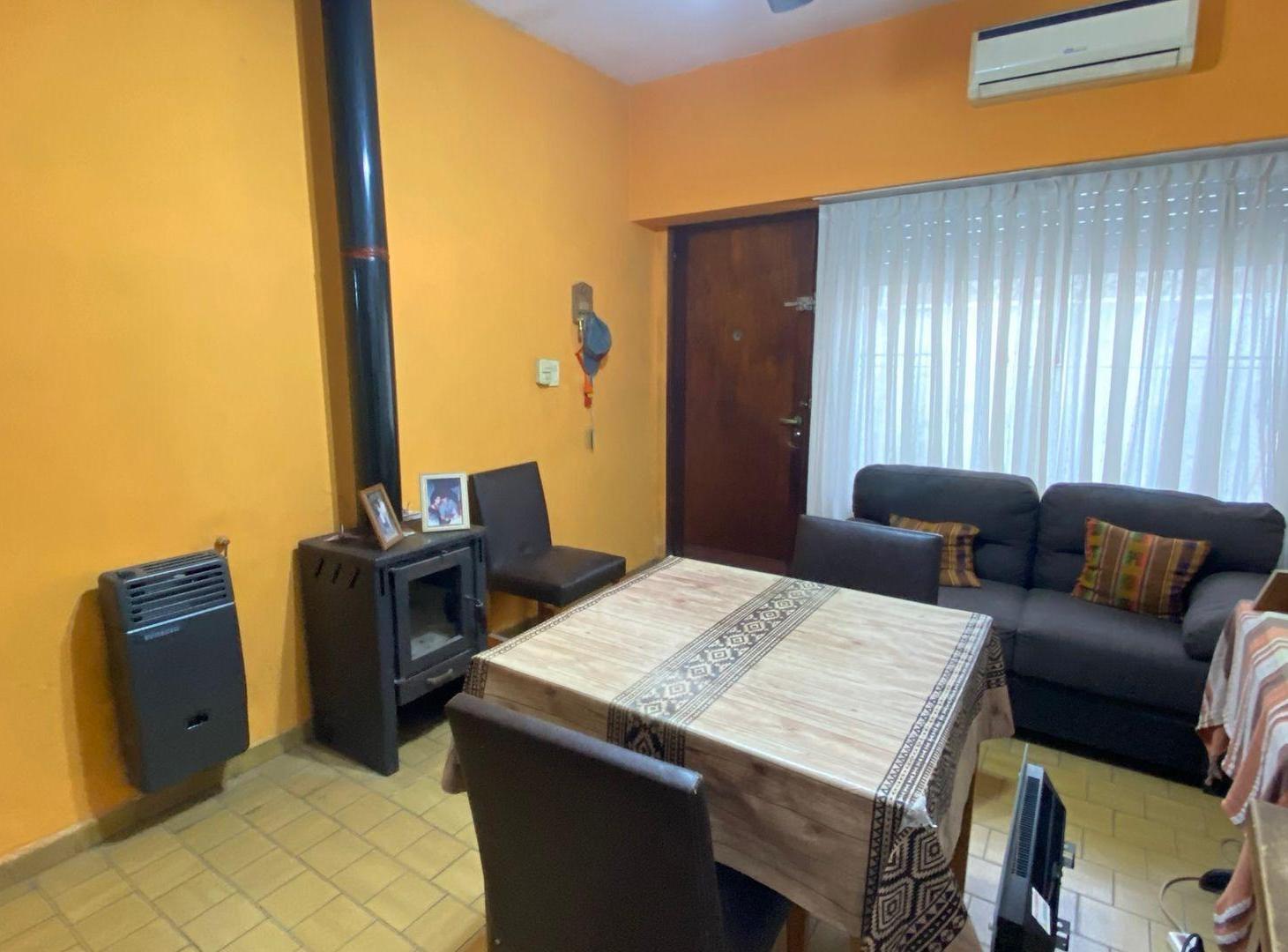 Foto de PH en venta 3 ambientes con patio cochera Banfield, imagen 5