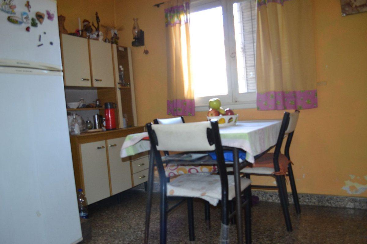 Foto de VENTA Casa 2Amb o terreno (lote propio de 10x20), imagen 2