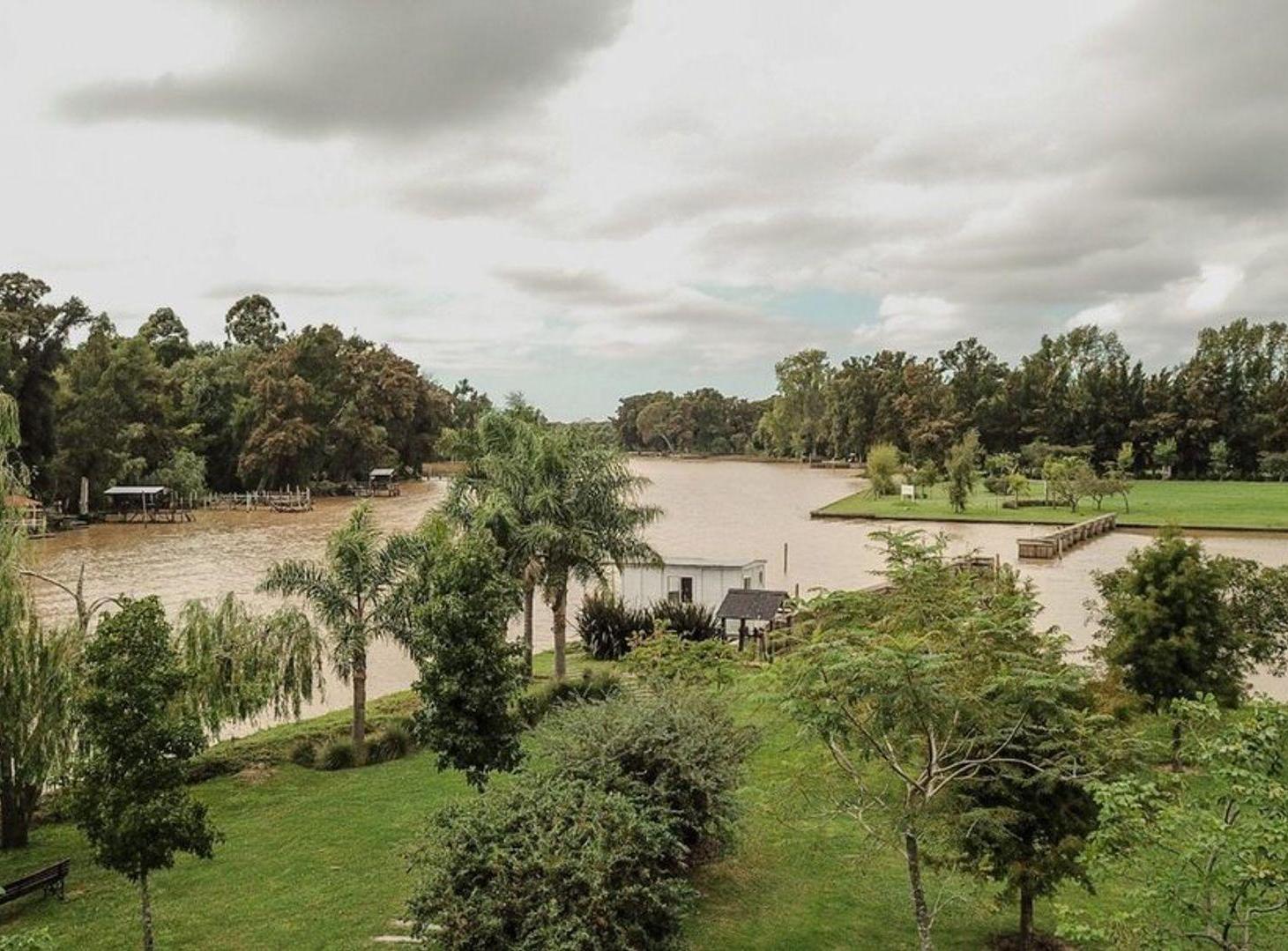 Foto de VENTA LOTE CON MUELLE Y RELLENO AL RIO LUJAN, imagen 1