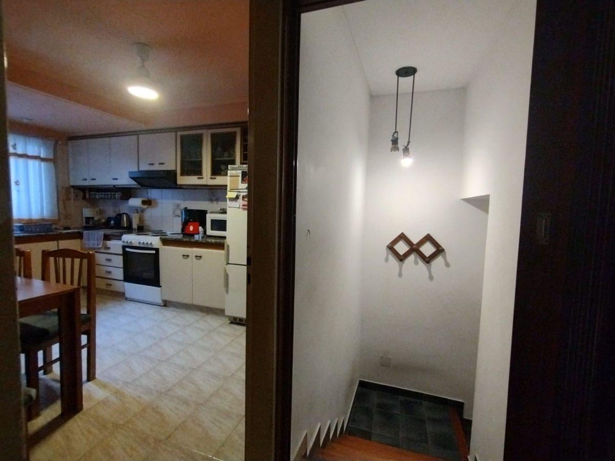 Foto de VENTA - PH 4 ambientes + Play /Monoambiente 3°piso, imagen 4