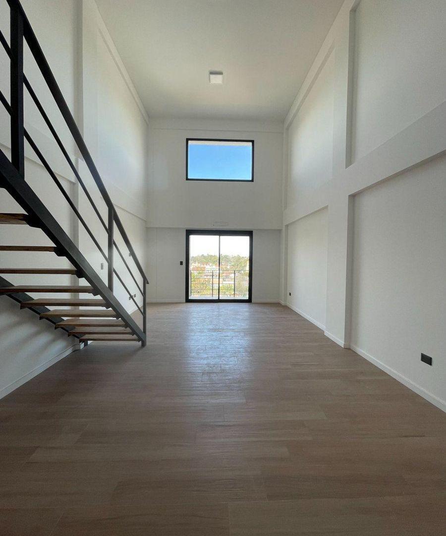 Foto de Departamento/Duplex a estrenar con cochera, imagen 1