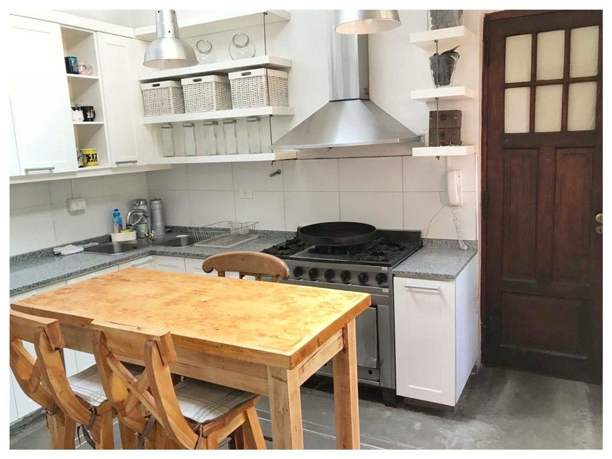 Foto de ALQUILER RESIDENCIAL. CASA ESTILO INGLÉS 6AMB., imagen 5