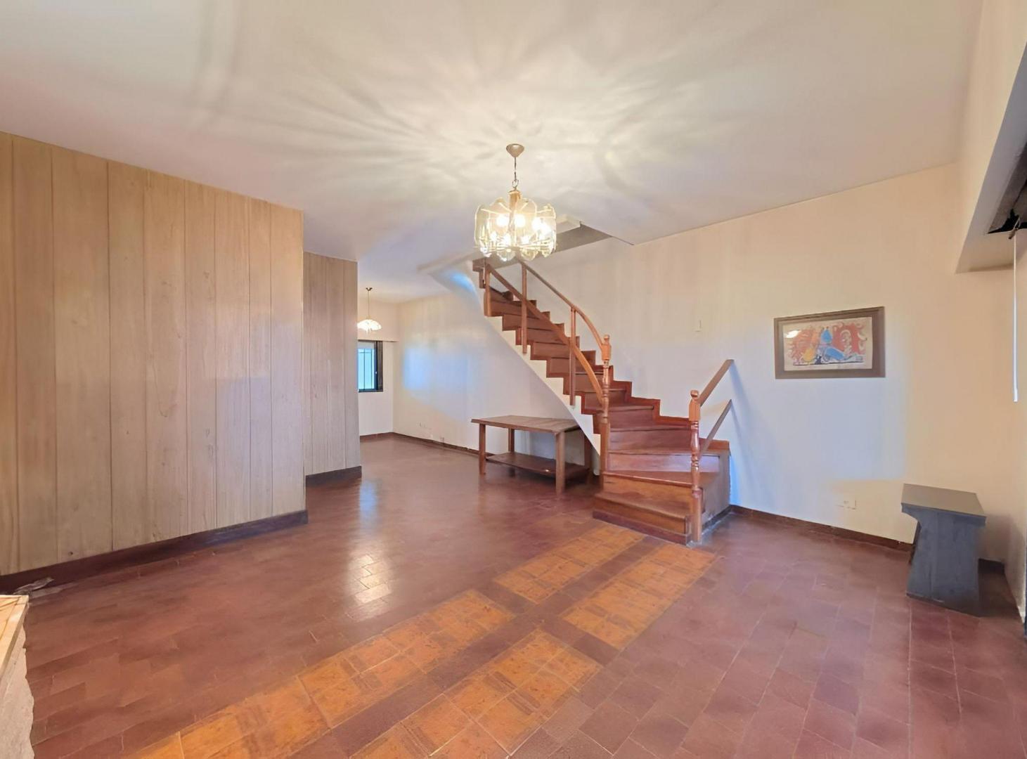 Foto de VENTA CASA DUPLEX 3 DORMITORIOS QUINCHO MARTÍNEZ, imagen 3