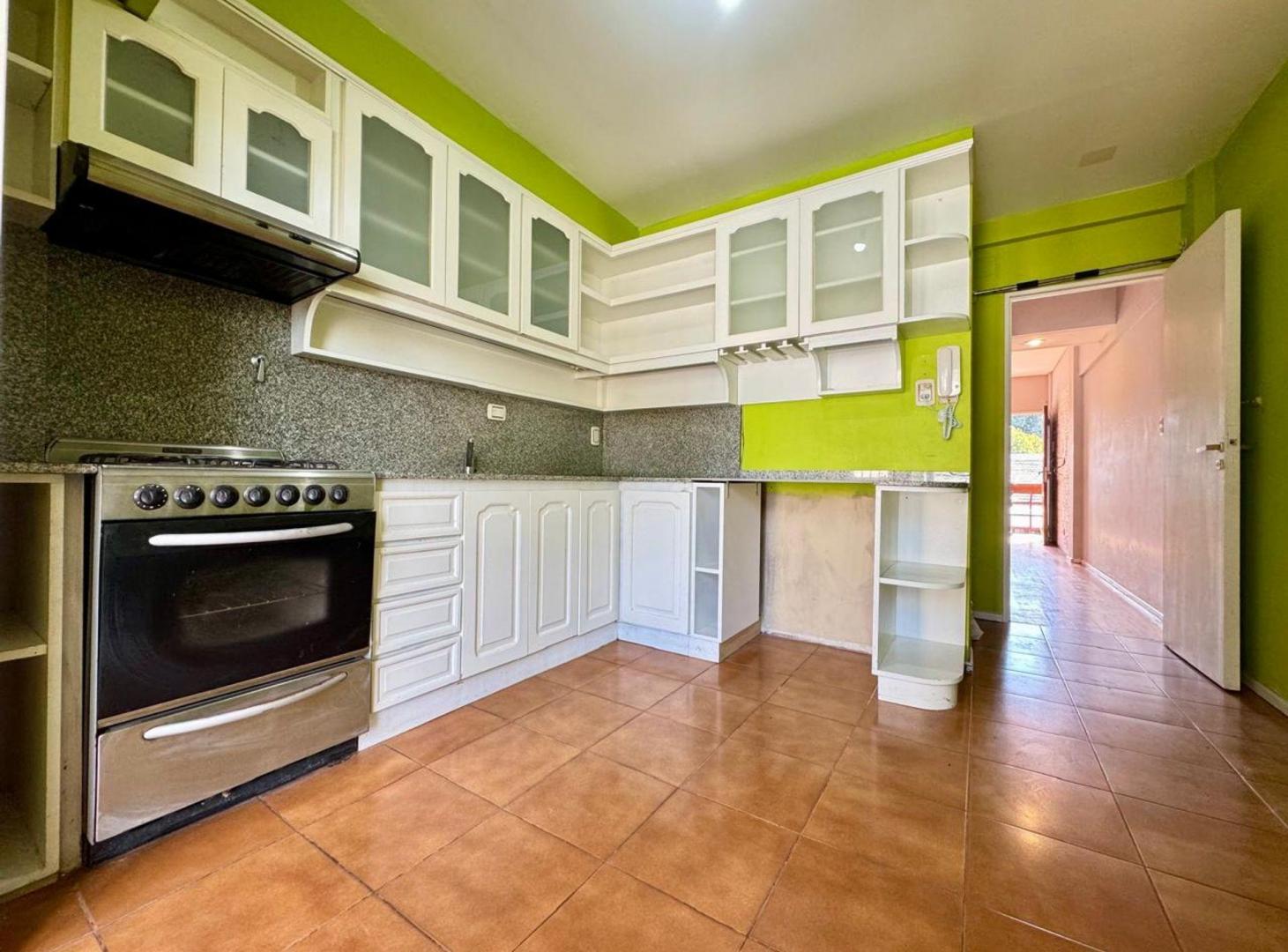 Foto de Dúplex 3 Ambientes con Jardín, Parrilla y Cochera, imagen 1