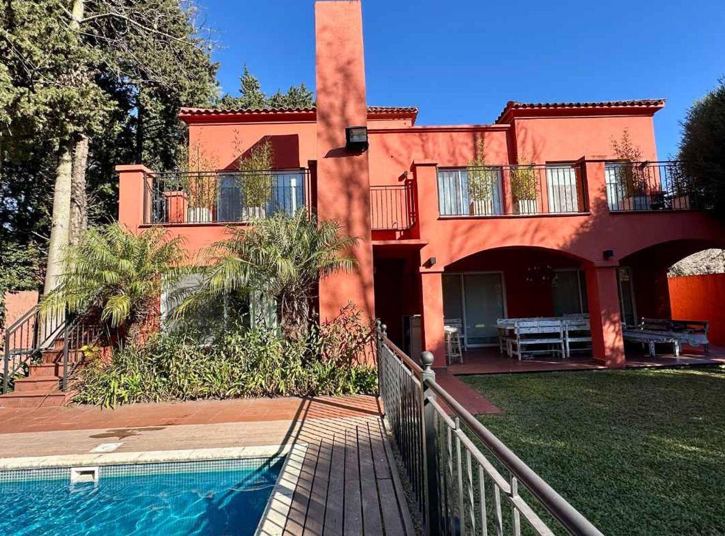 Foto de VENTA CASA DE 7 AMB. CON COCHERA EN SAN ISIDRO, imagen 4