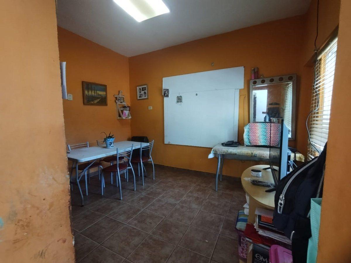Foto de VENTA Casa Multifamiliar en Villa Ballester, imagen 2