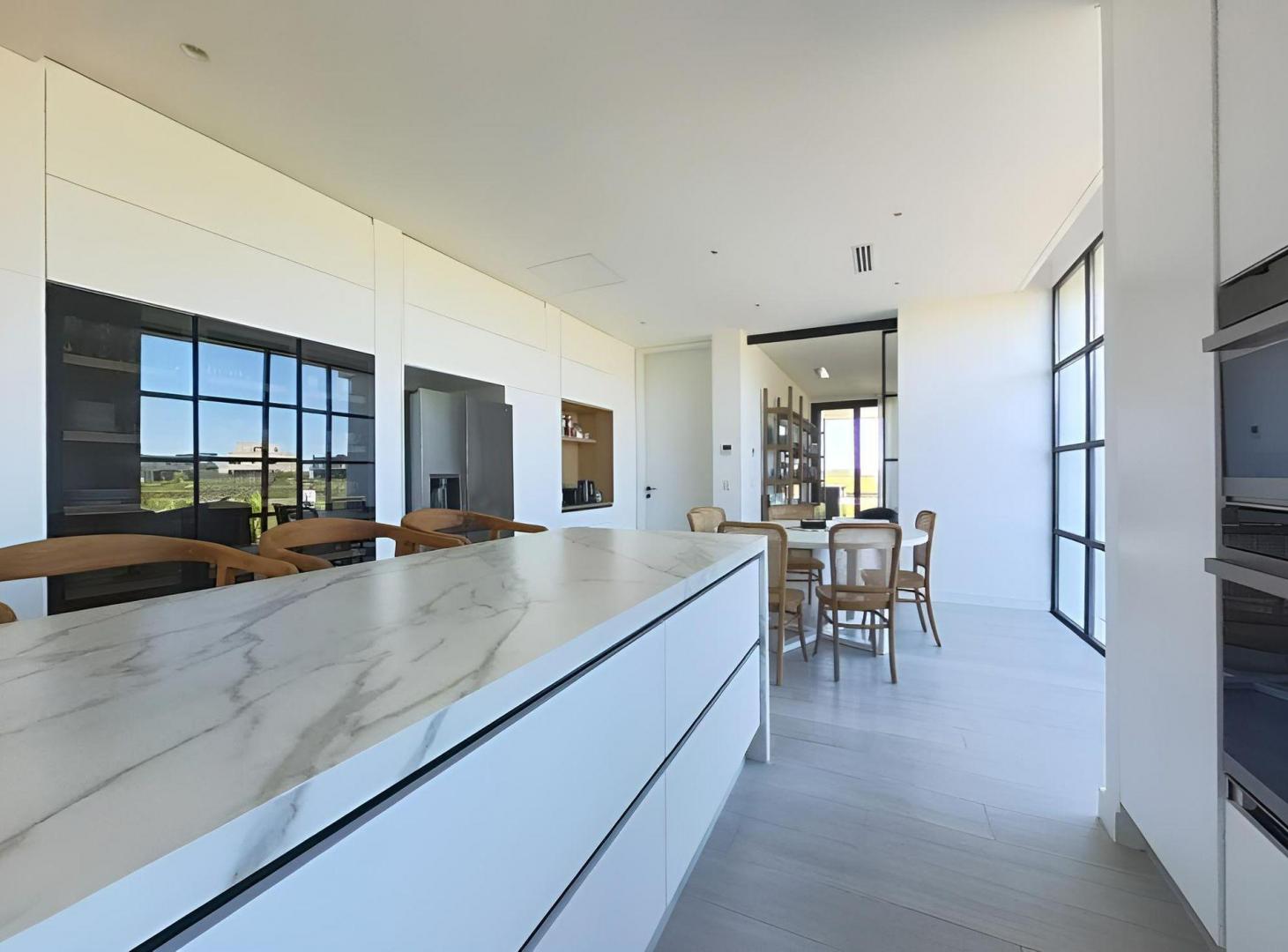 Foto de VENTA CASA AL LAGO BARRIO COSTAS PUERTOS, imagen 4