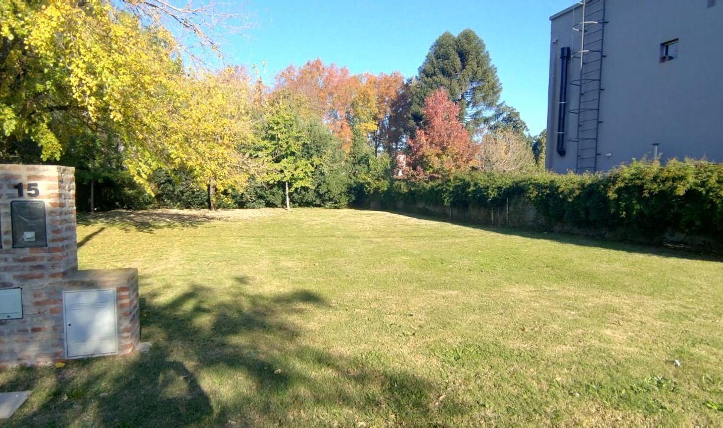 Foto de VENTA EXCELENTE LOTE EN COMPLEJO EN MORENO, imagen 2