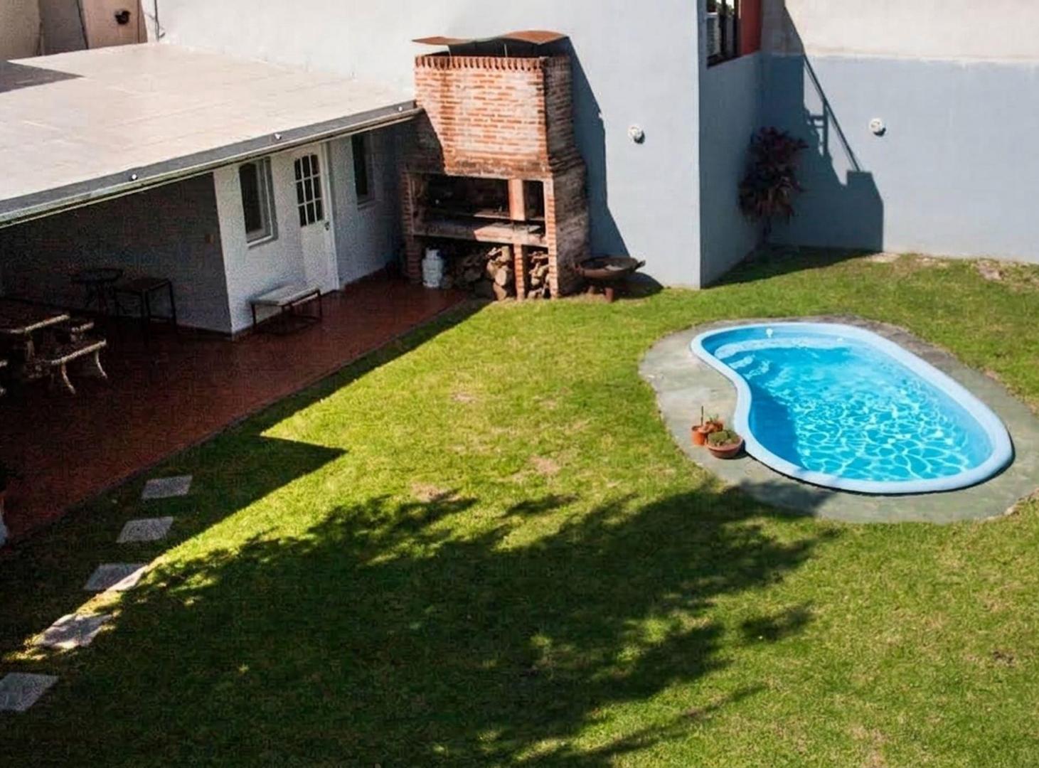 Foto de Casa en una plata c/ gran jardín venta en Saavedra, imagen 5