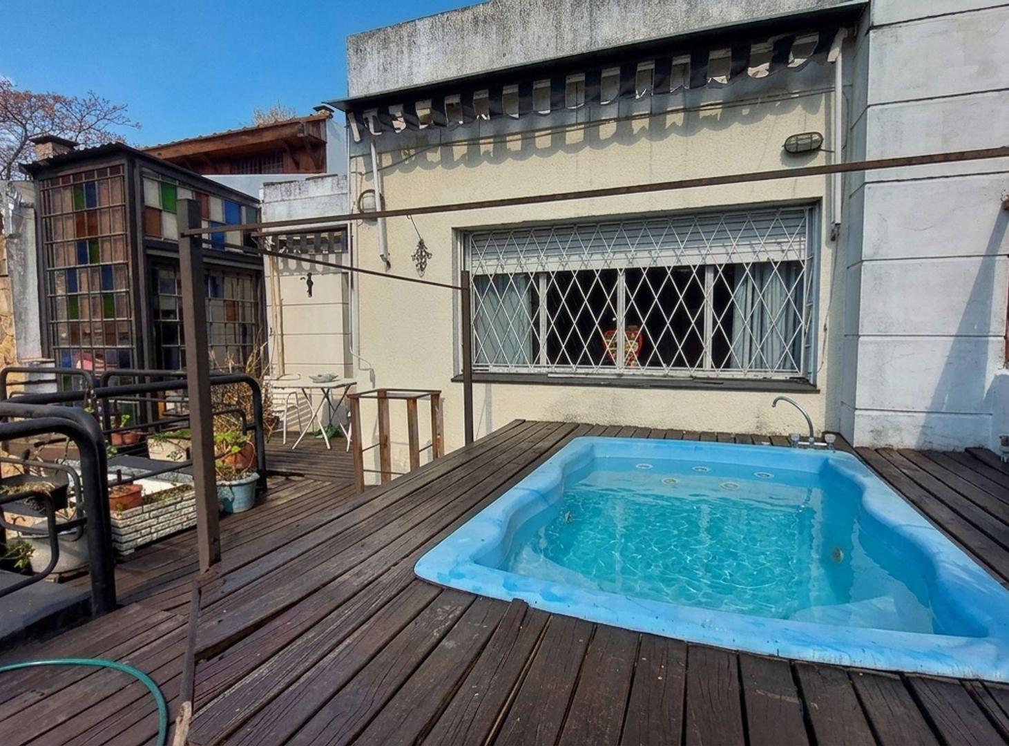 Foto de VENTA CASA OLIVOS PILETA JARDIN COCHERA, imagen 4