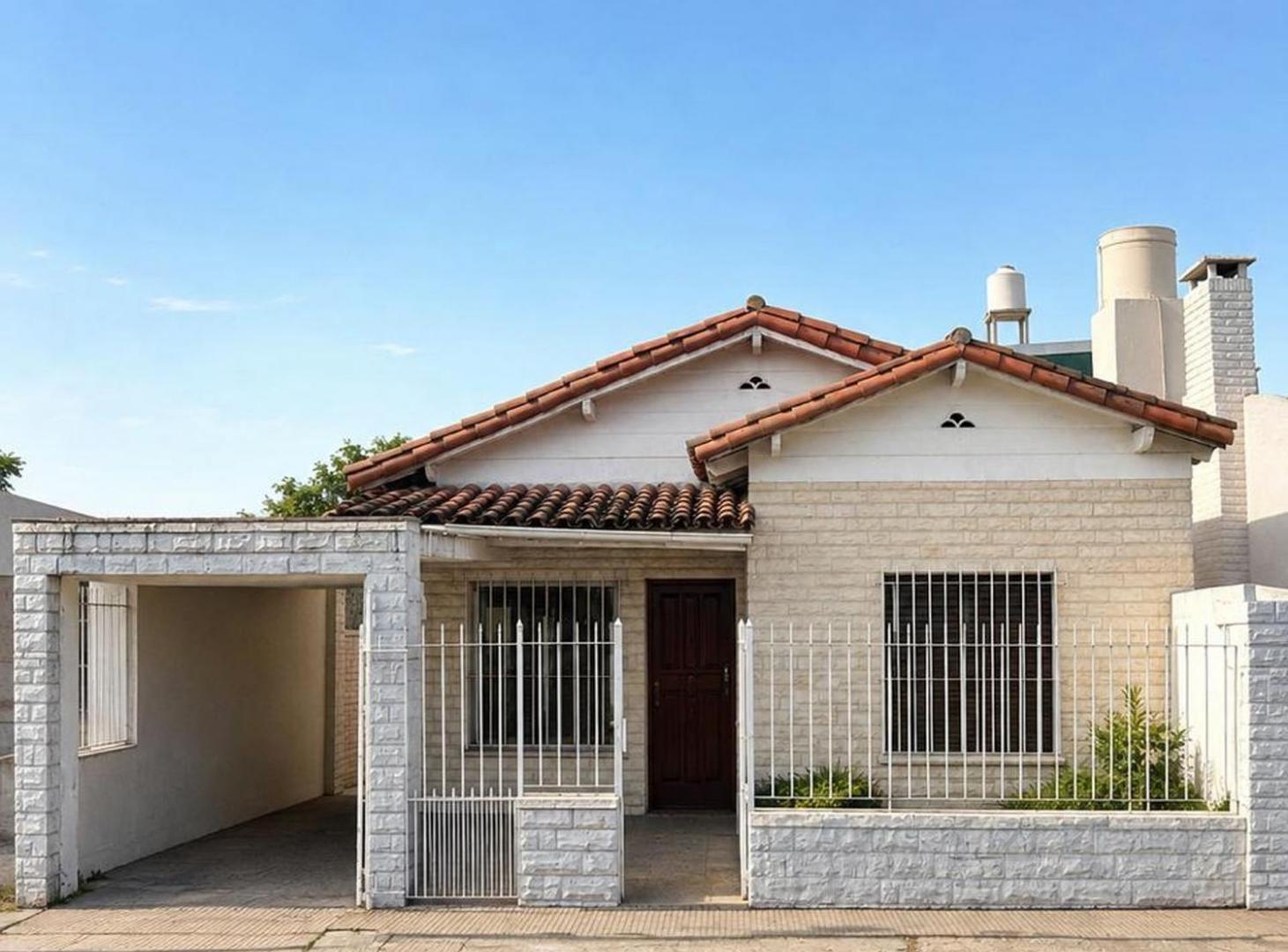 Foto de VENTA CASA NAVARRO 85 MERLO NORTE, imagen 1
