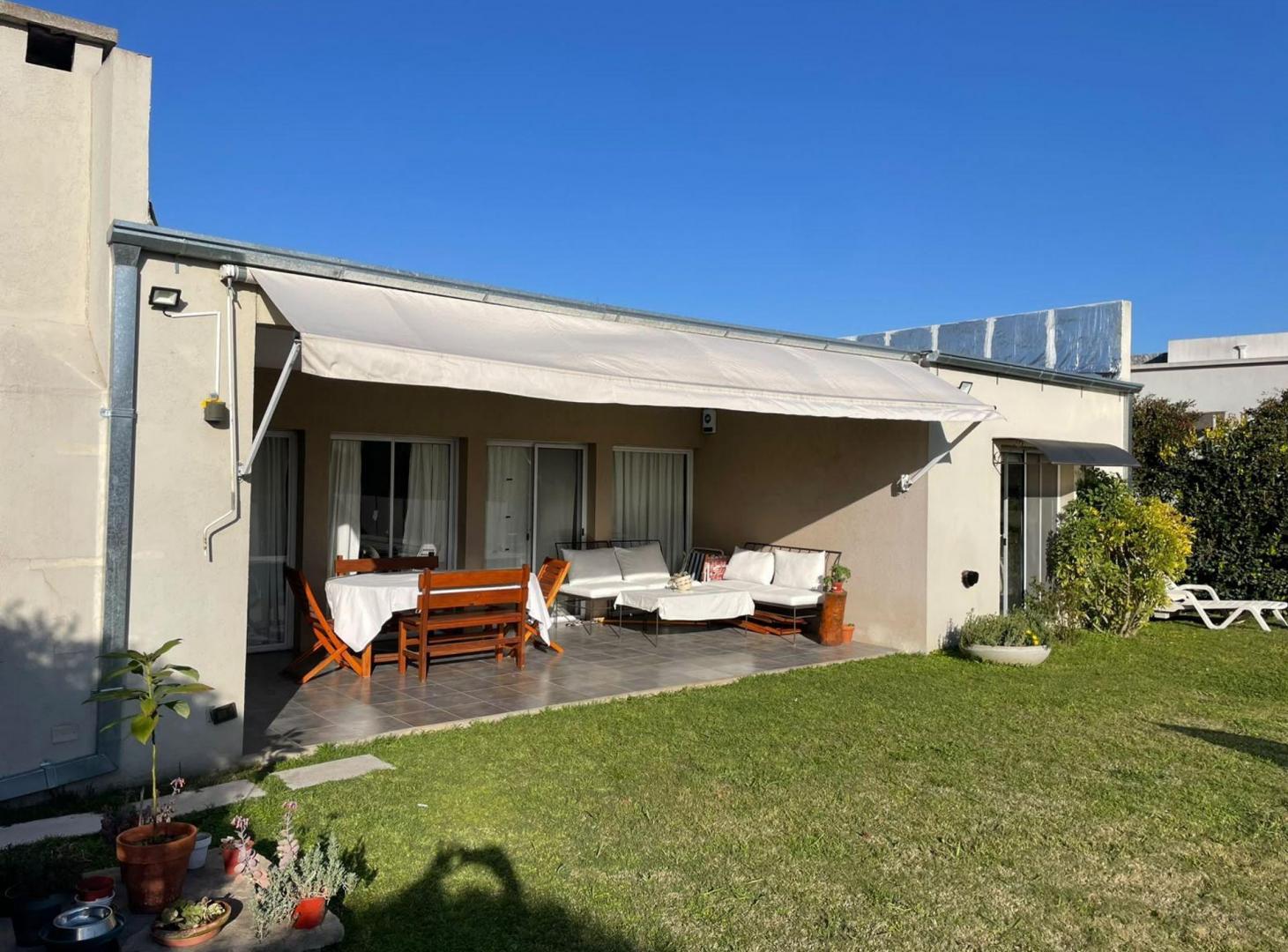 Foto de VENTA CASA 4 AMBIENTES EN SAN RAMIRO, imagen 3
