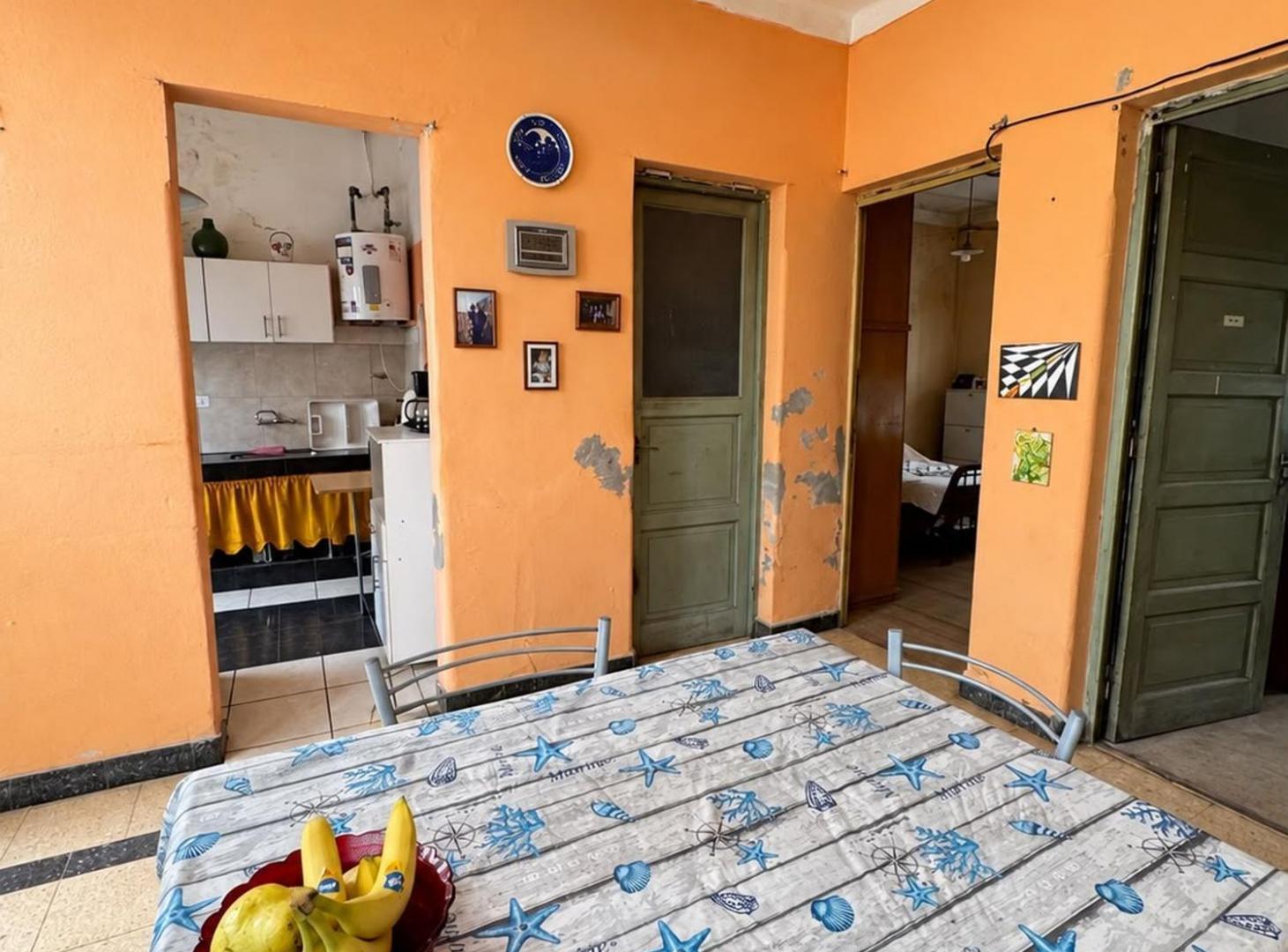 Foto de VENTA DOS VIVIENDAS LOTE PROPIO CON PATIO LUGANO, imagen 5