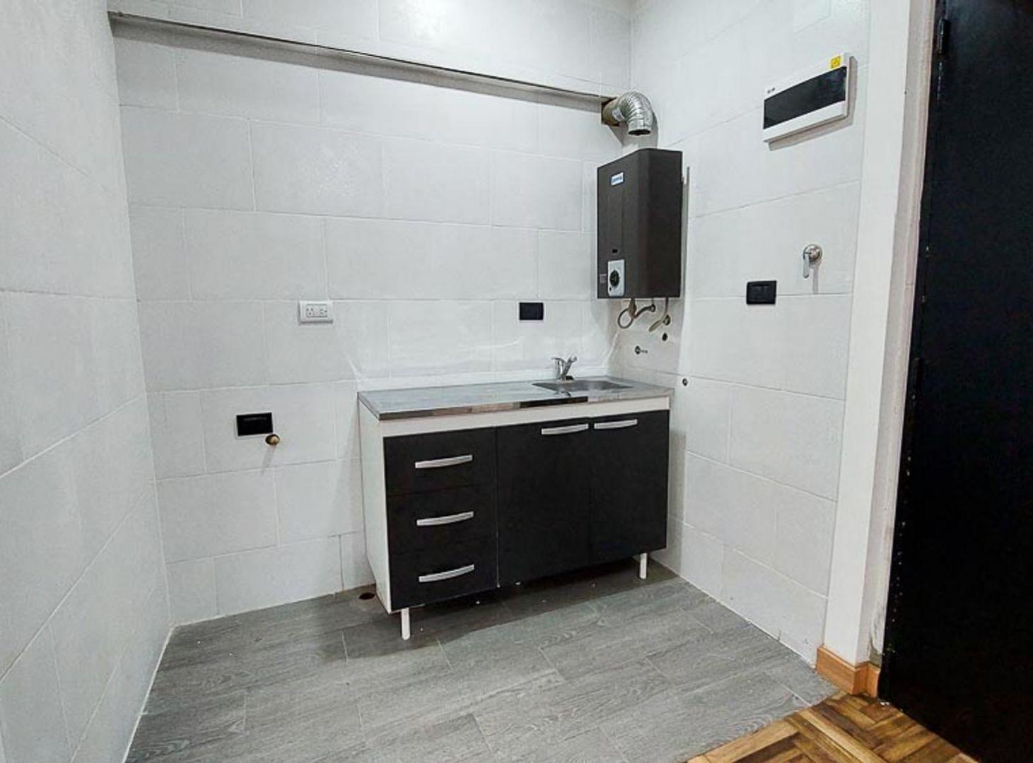 Foto de ALQUILER DEPARTAMENTO MONOAMBIENTE CON PATIO NUÑEZ, imagen 4