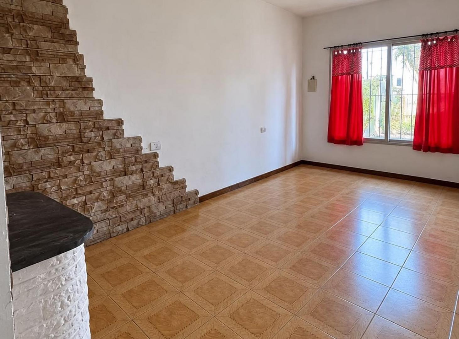 Foto de CASA EN VENTA ING MASCHWITZ – 349 M² DE LOTE, imagen 4