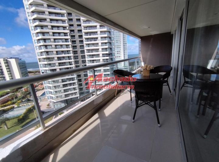 Foto de Apartamento en alquiler, zona Playa brava, imagen 2
