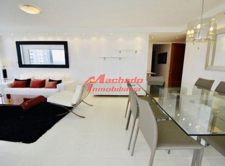 Foto de Apartamento en venta Playa Mansa 3 dormitorios SEASONS, imagen 5
