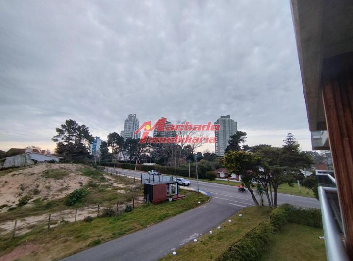 venta de apartamento en playha mansa 4