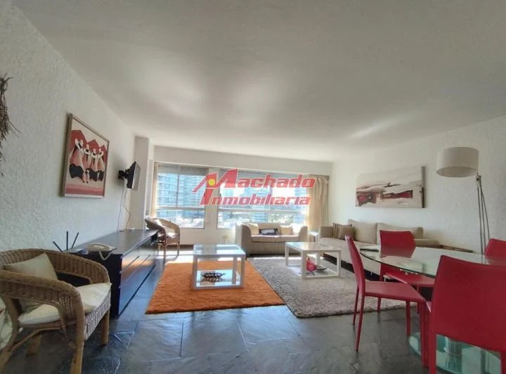 alquiler de apartamento zona Playa brava 4