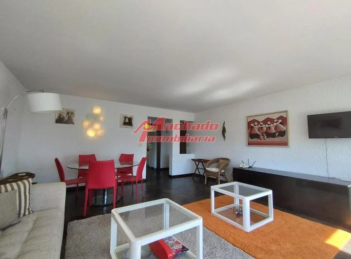 alquiler de apartamento zona Playa brava 5