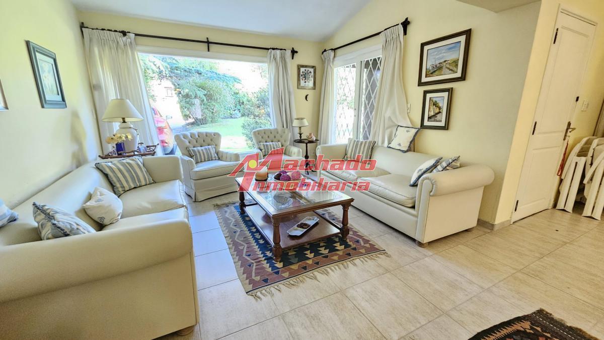 Encantadora Casa en Playa Mansa