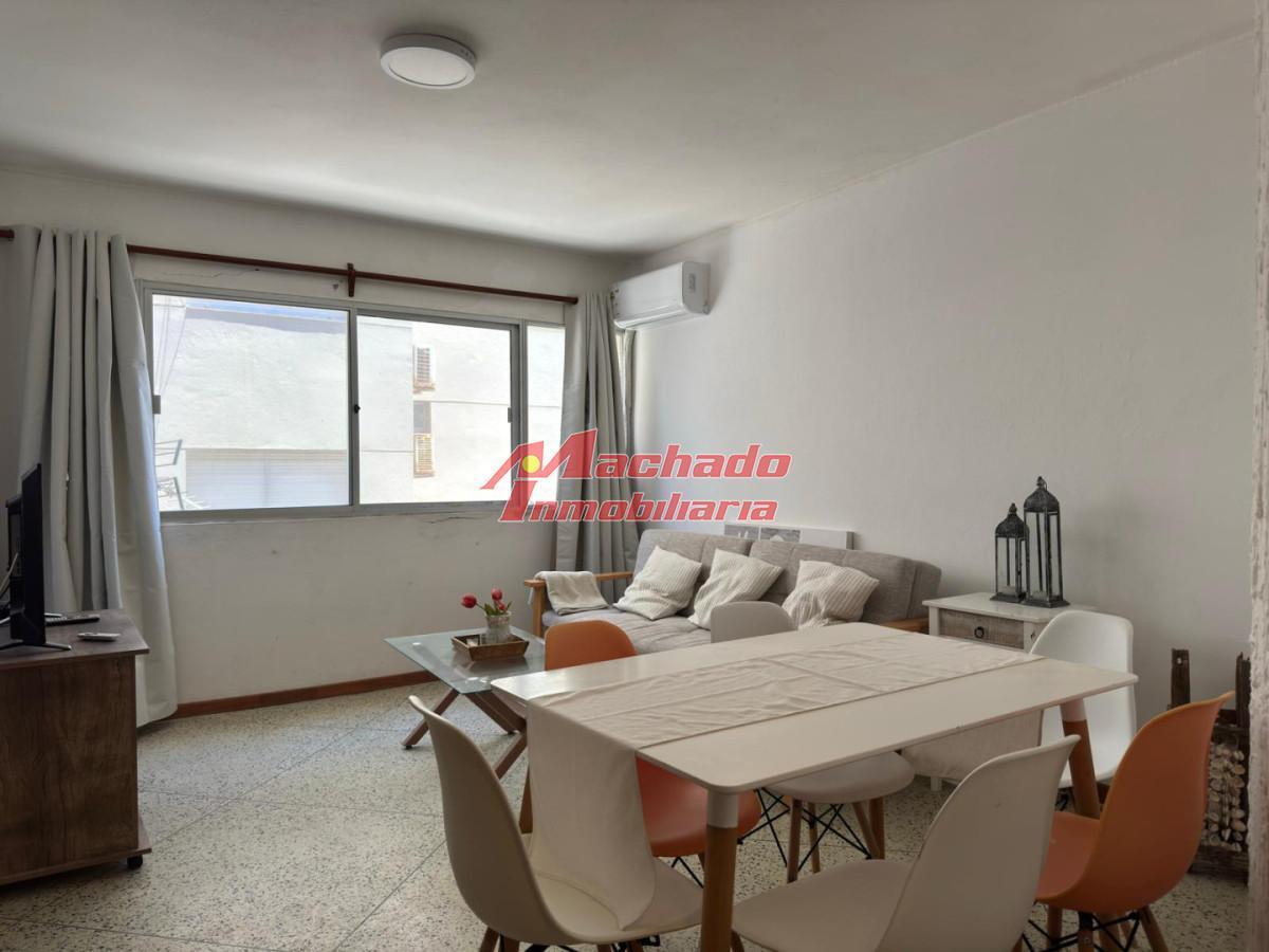 Alquiler disponible, temporada 2026, Punat del este.
