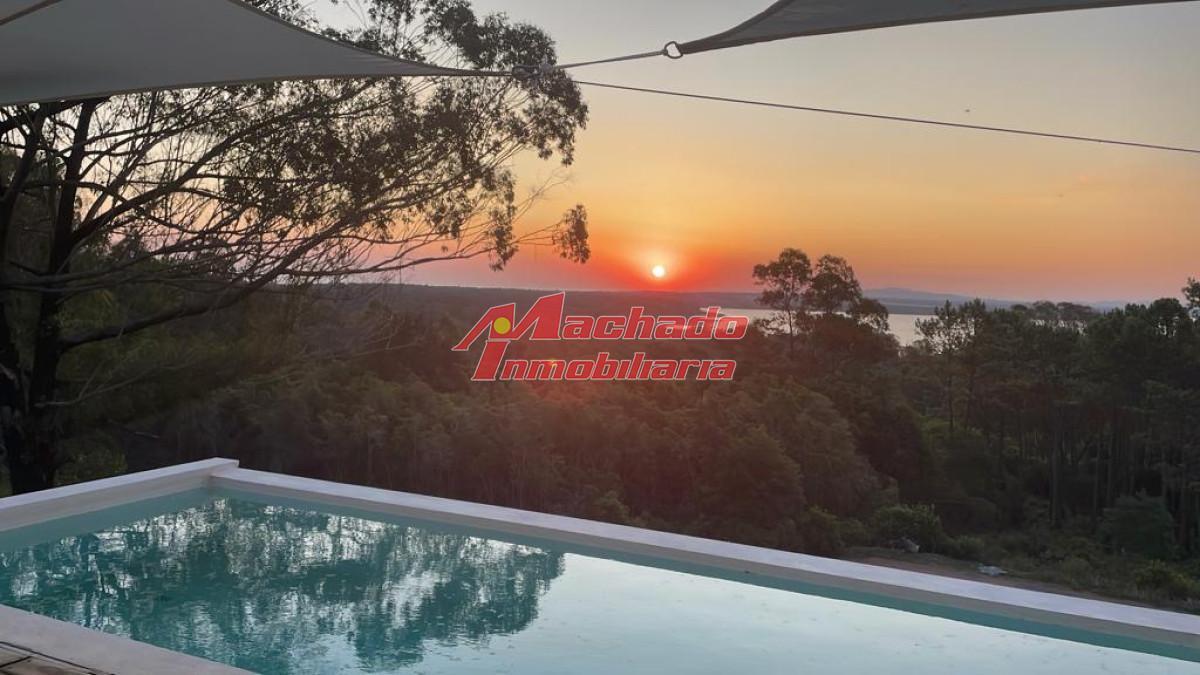 Foto de Venta casa en zona las cumbres, Punta Ballena, imagen 1