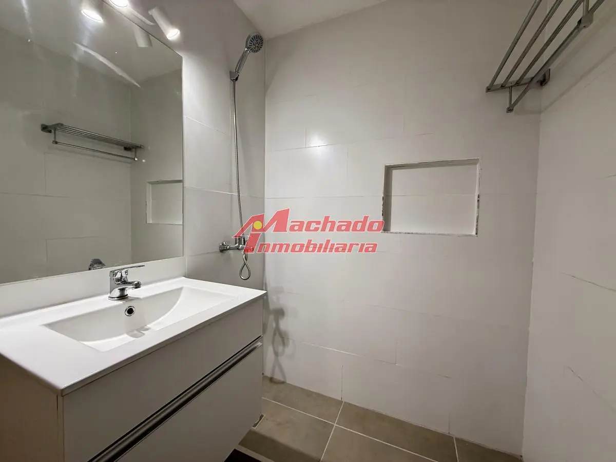 Apartamento en venta, Punta del este, frente a playa de los Ingleses 5