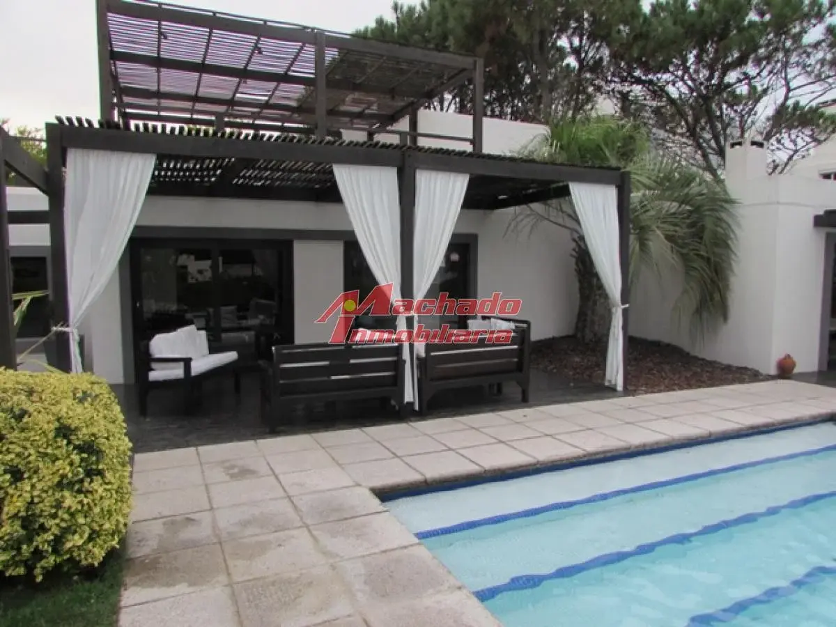 Apartamento 3 dormitorios frente al mar 5