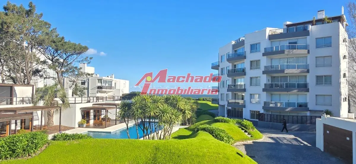 Venta de Departamento en Pinares 3