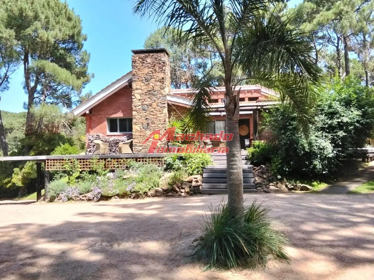 Casa en venta en Club del Lago 5