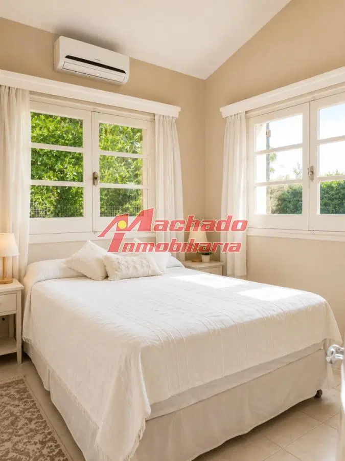 CASA EN VENTA 4 DORMITORIOS EN PLAYA MANSA 4