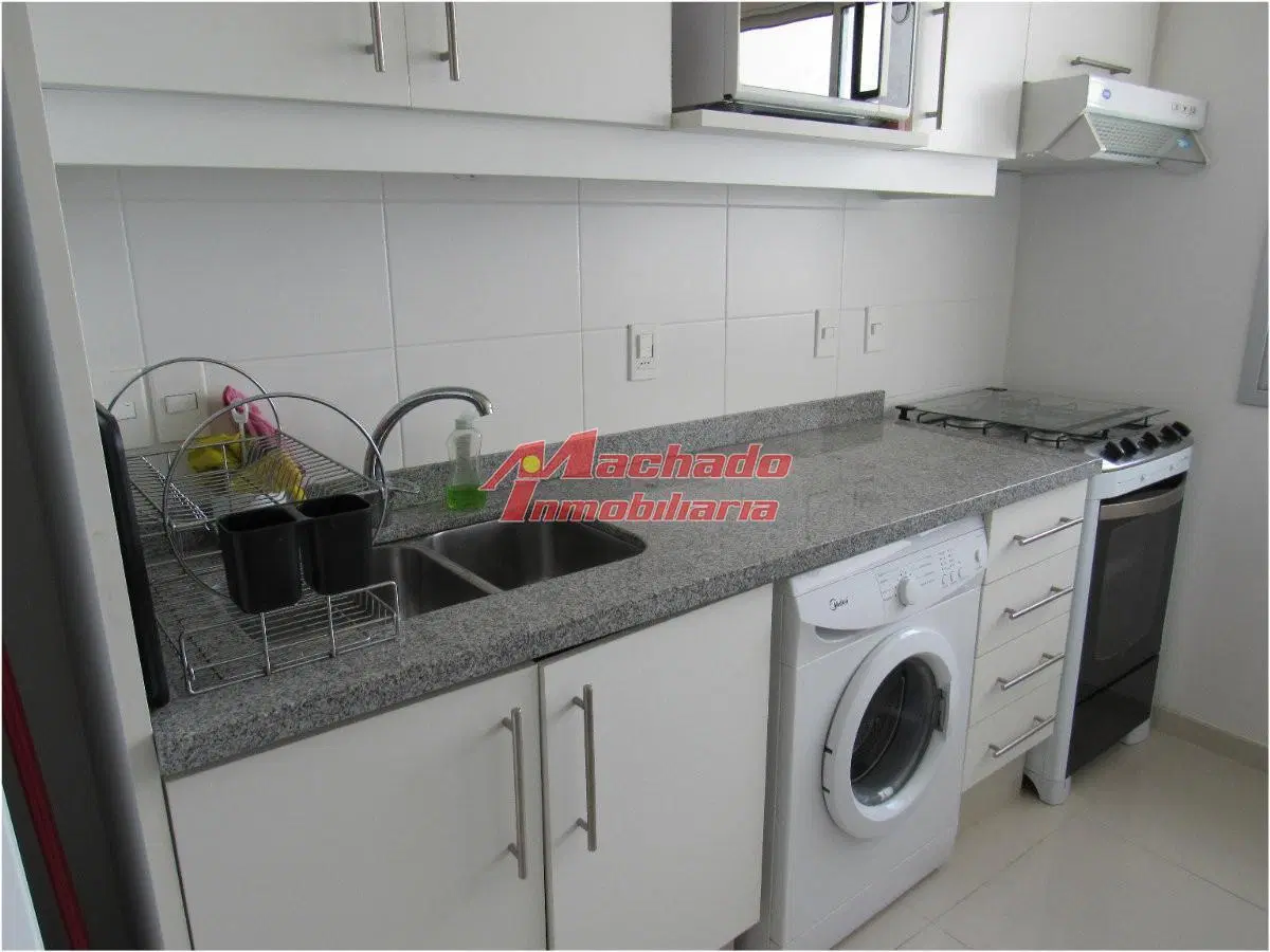 Venta de apartamento de dos dormitorios en Punta del Este 8