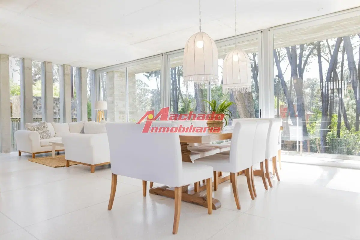 Venta Casa en venta, 4 dormitorios, en Rincón del Indio - barrio privado Noreste Residences 3