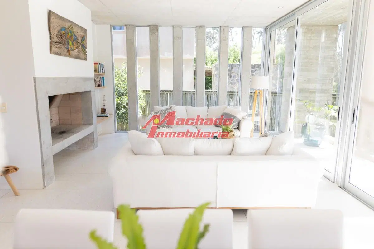 Venta Casa en venta, 4 dormitorios, en Rincón del Indio - barrio privado Noreste Residences 8