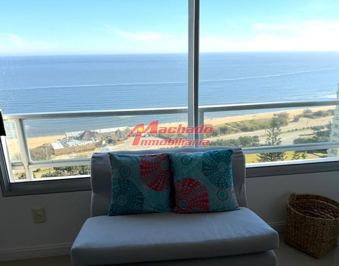 Foto de apartamento en venta frente al mar, parada 19 playa mansa, imagen 4