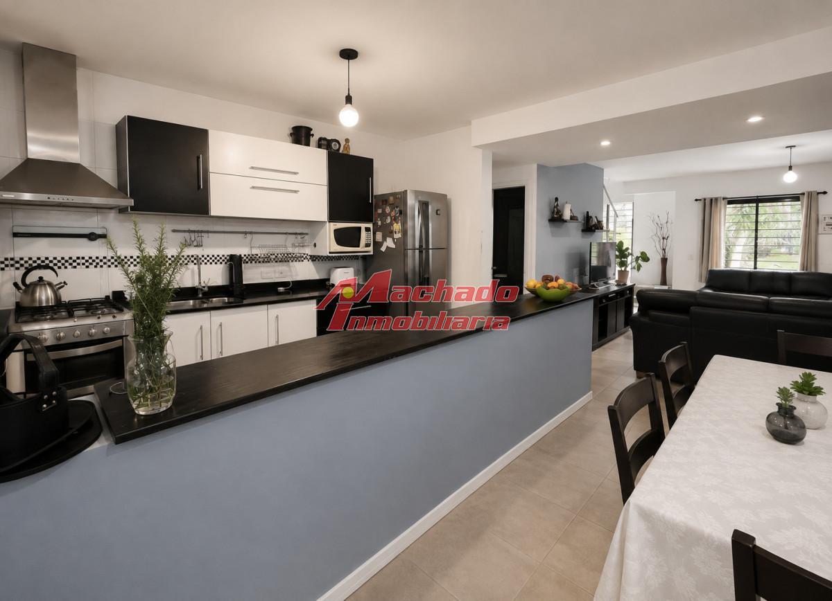 Foto de Casa en venta-3 dormitorios-Pinares, imagen 5