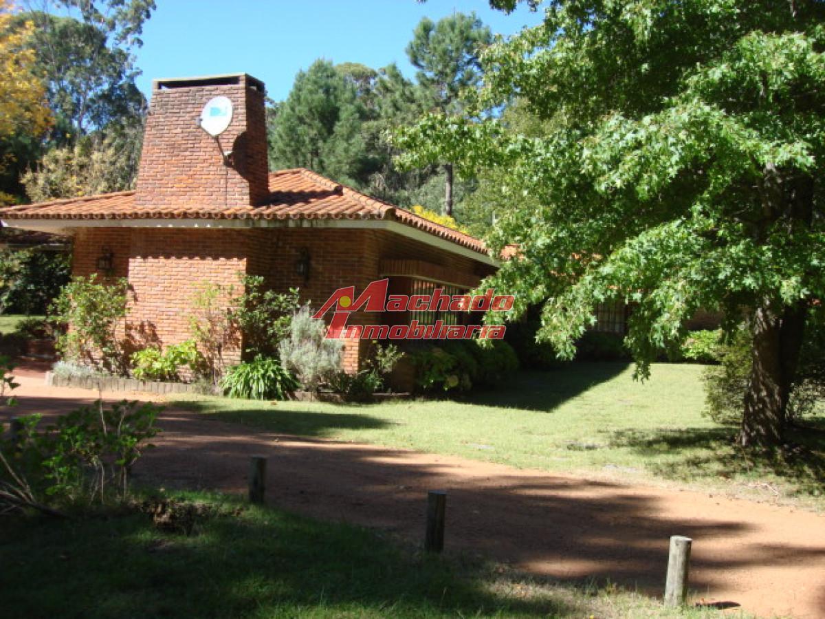 Foto de Casa en venta Punta Ballena, imagen 1