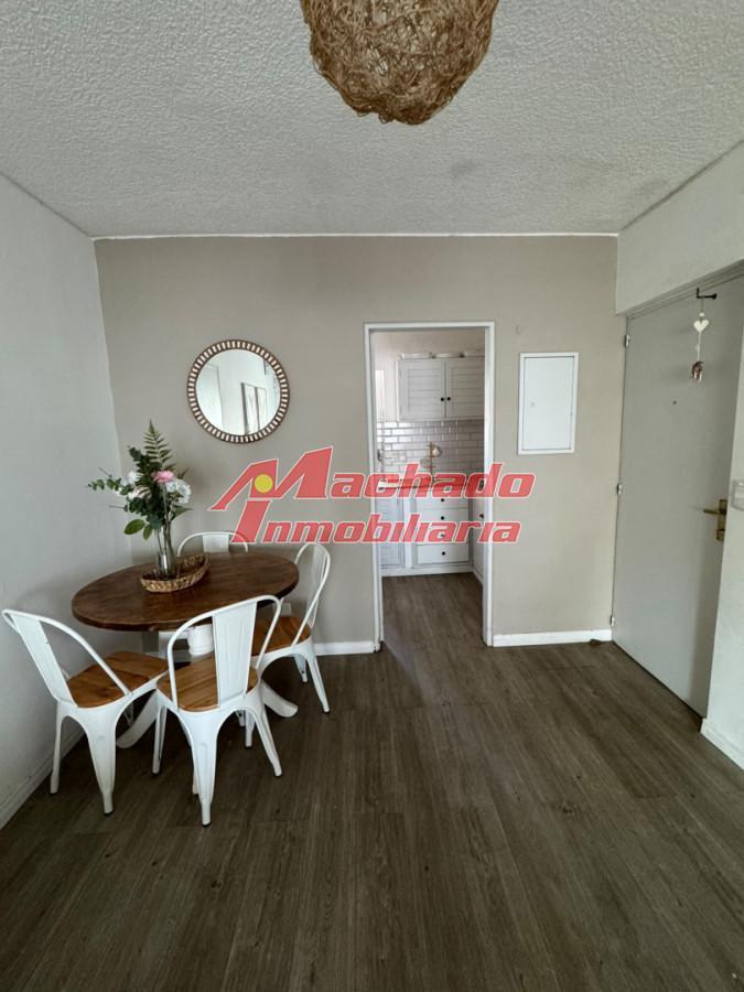 Foto de Apartamento en venta en Av. Roosebvelt, imagen 3
