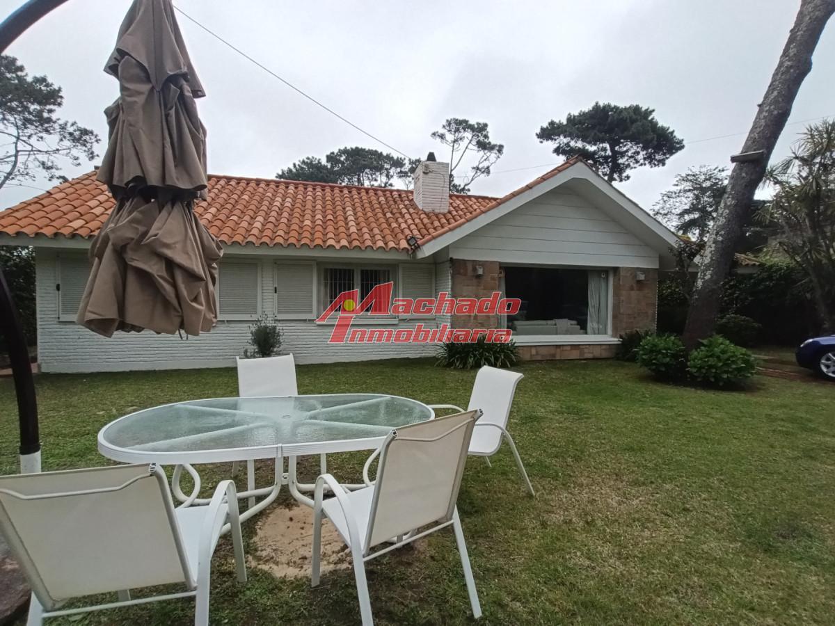 Foto de Disponible en alquier Casa en Mansa - Punta del Este, a pasos del mar, imagen 5
