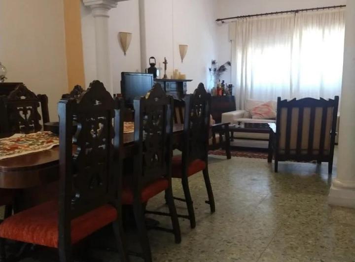 Venta dueño directo casa 7 ambientes en Olivos 3