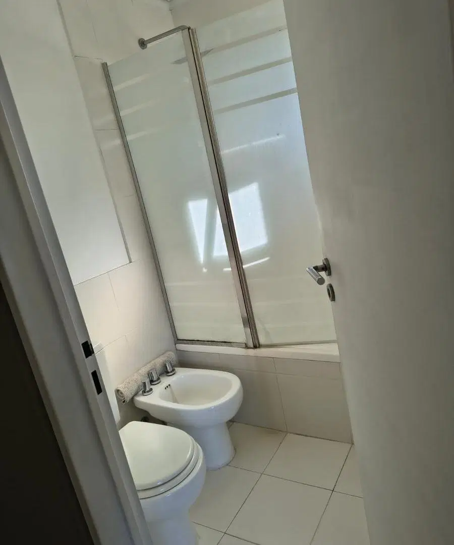 Casa en venta 5 ambientes en Casa del Este  Pilar del Este 4