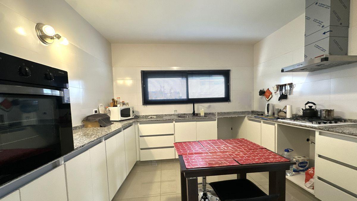 Foto de Venta casa 3 habitaciones B° Privado Boedo Village, imagen 1
