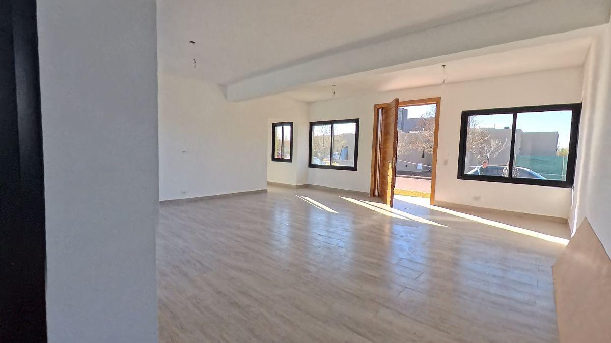 Foto de VENTA CASA A ESTRENAR DE 3 DORMITORIOS MAIPÚ, imagen 2
