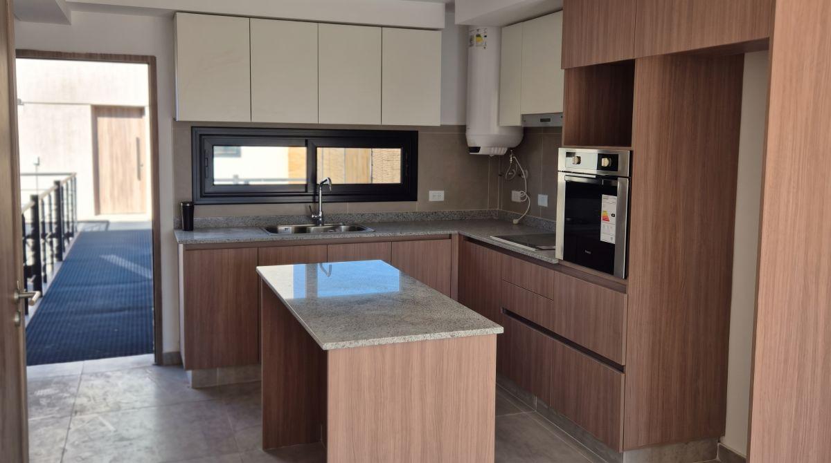 Foto de VENTA DEPARTAMENTO DÚPLEX CIUDAD DE MENDOZA, imagen 1