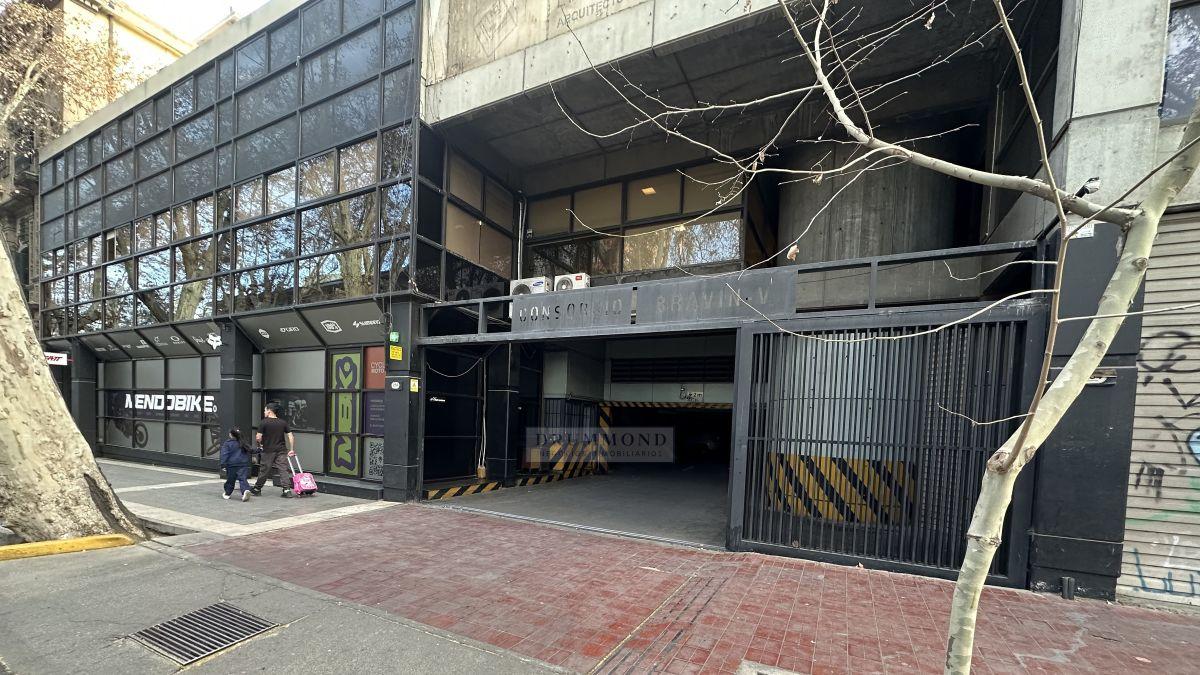 Foto de Venta cochera céntrica cerca a plaza España, imagen 4
