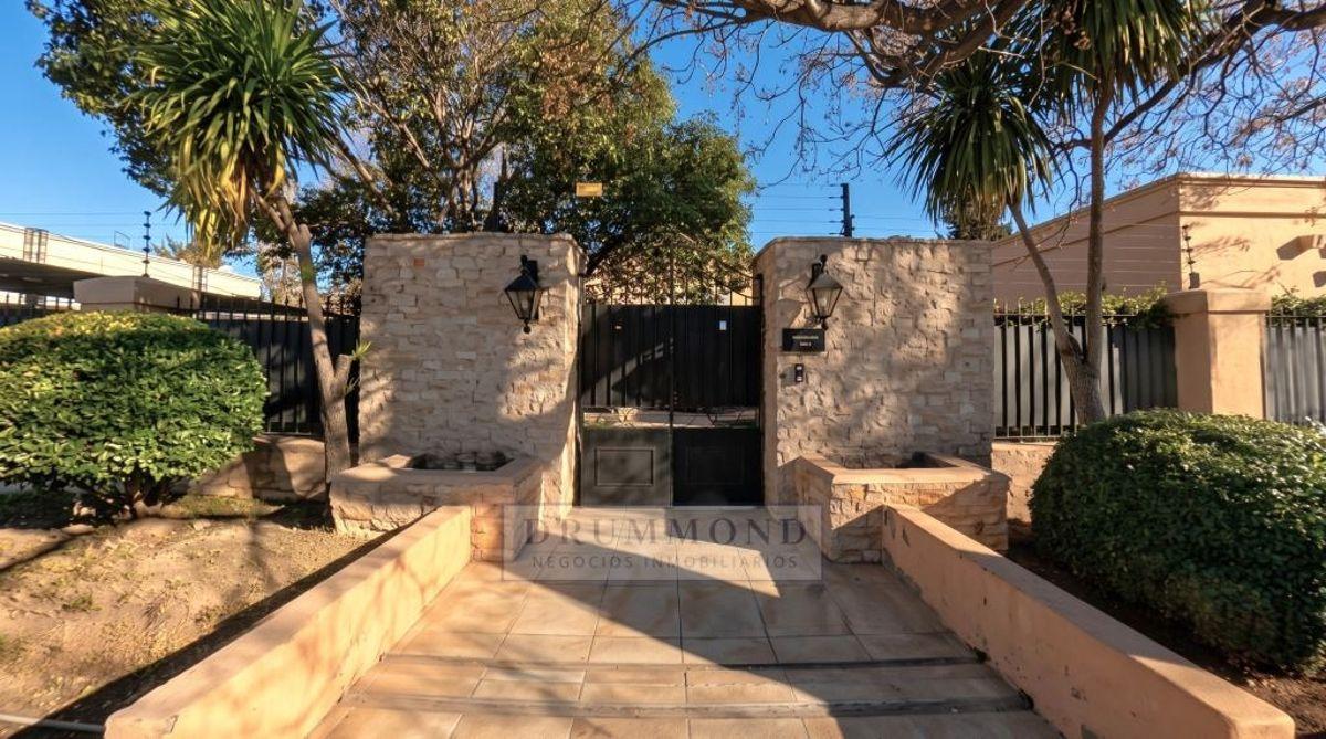 Foto de Venta casa y departamento en Vistalba, imagen 3