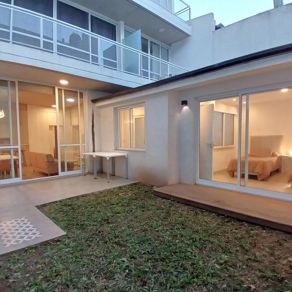 Departamento en Venta en Coghlan 2